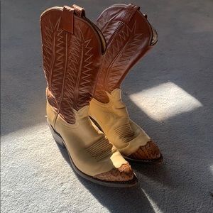 Tony Lama Cowboy Boots